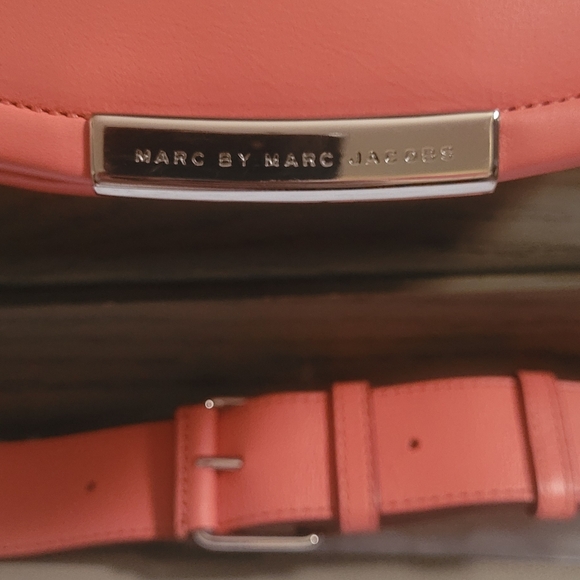 MARC  BY MAC  JACOB'S BAG - Picture 2 of 12